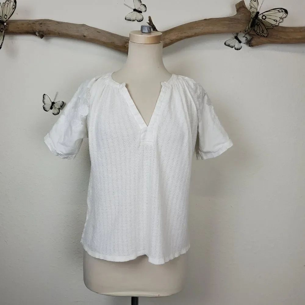 Lucky brand white tunic with sheer puff sleeve